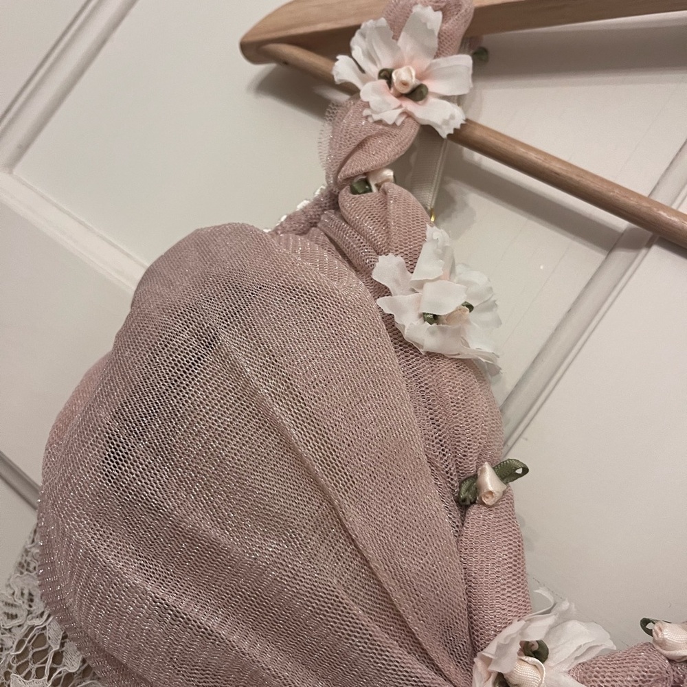 Delicate Flower-Embellished Lace Corset Dress in Blush - Picture 6 of 7